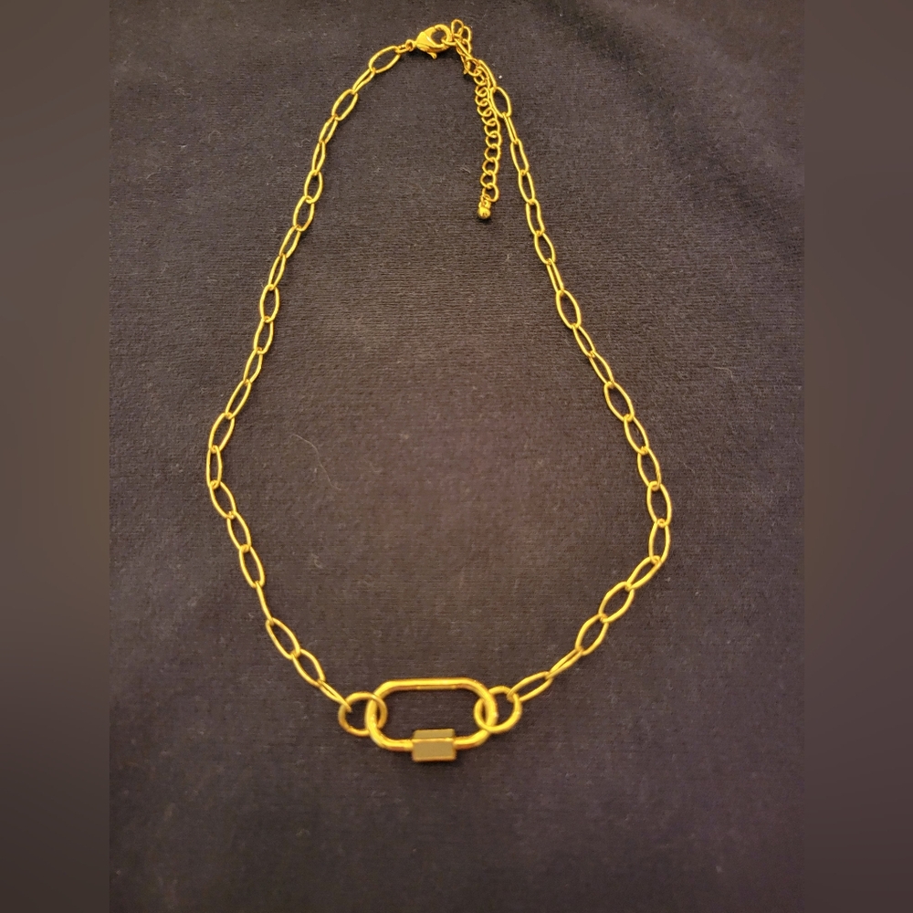 Gold tone choker paperclip necklace
